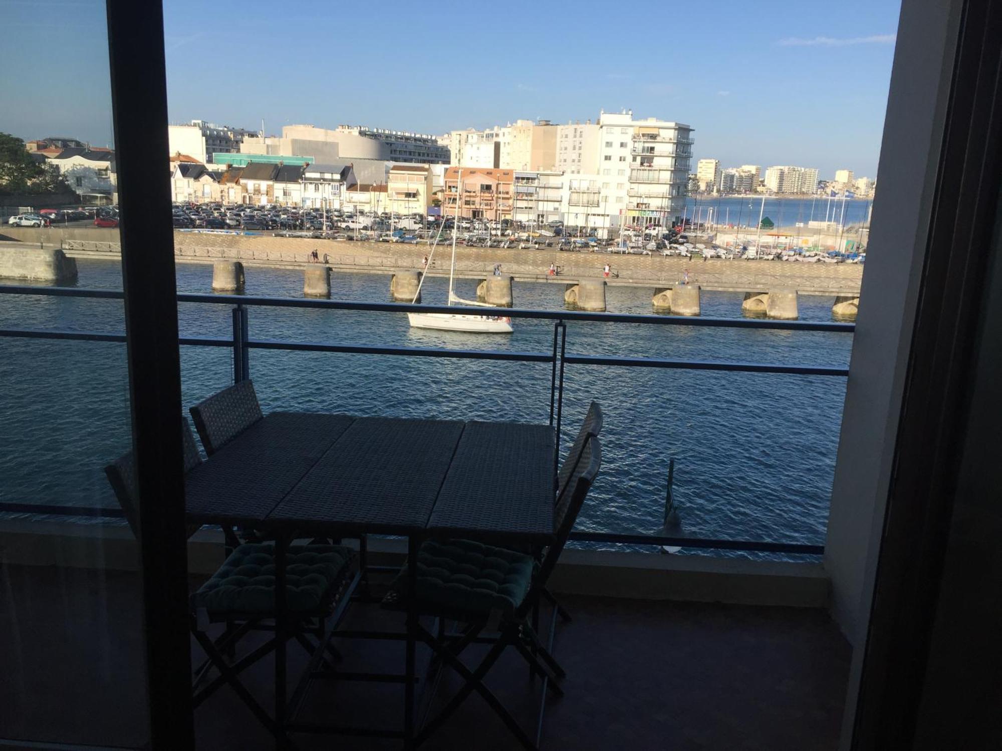 Le Vendee Globe Sous Votre Balcon Apartment La Chaume Exterior foto