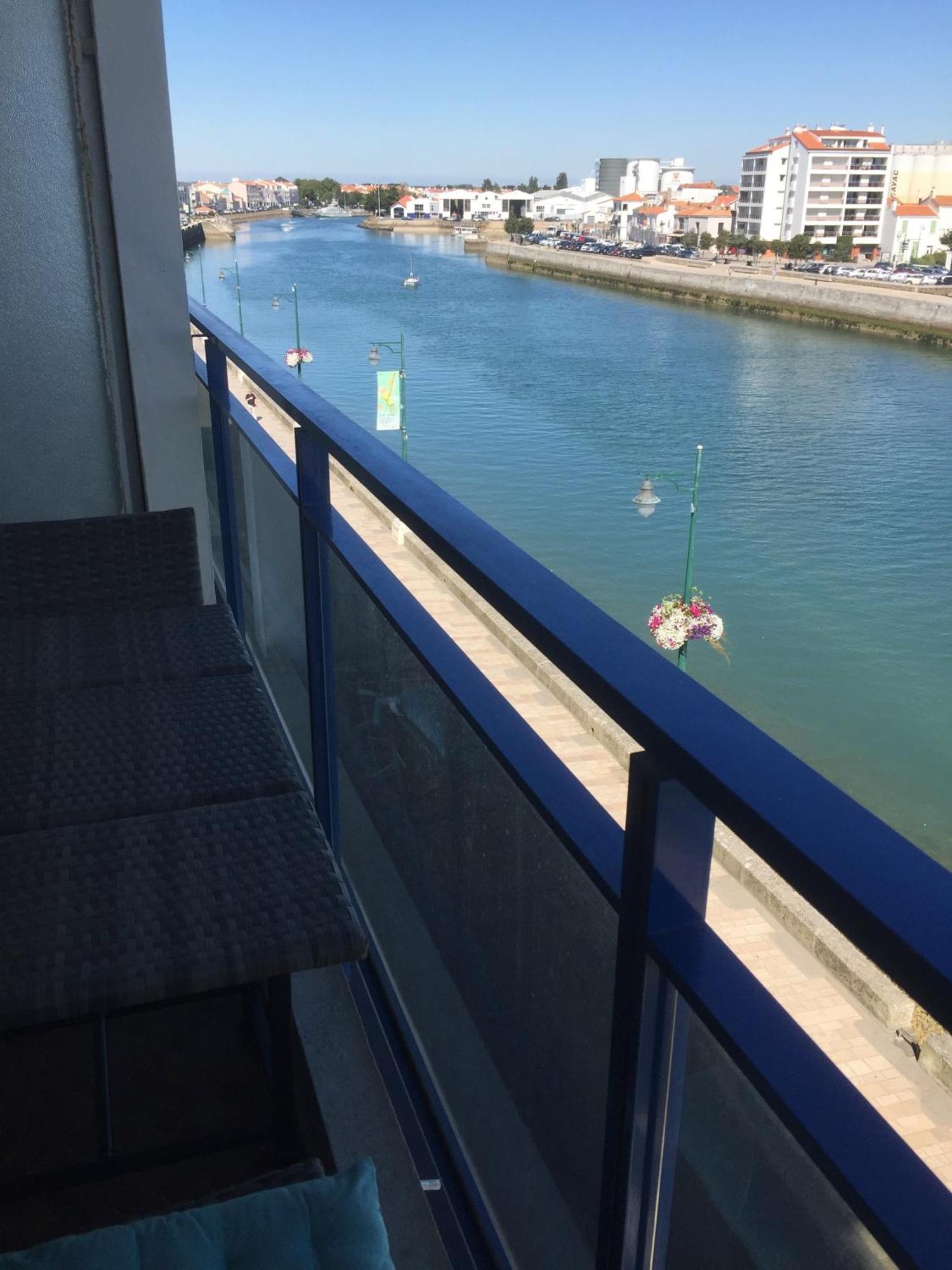 Le Vendee Globe Sous Votre Balcon Apartment La Chaume Exterior foto