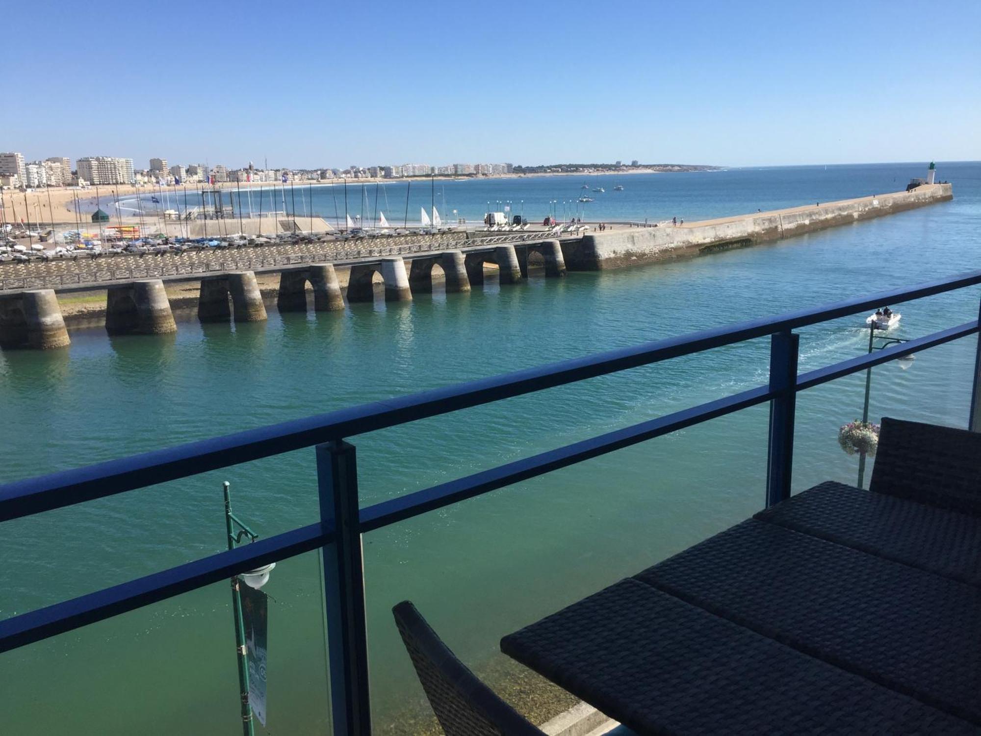 Le Vendee Globe Sous Votre Balcon Apartment La Chaume Exterior foto